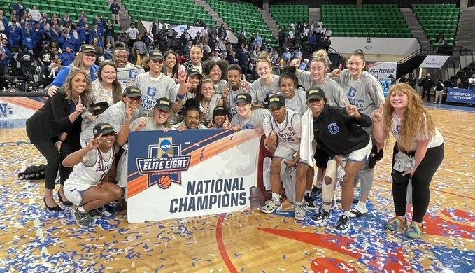 Glenville State celebrating their 2022 title